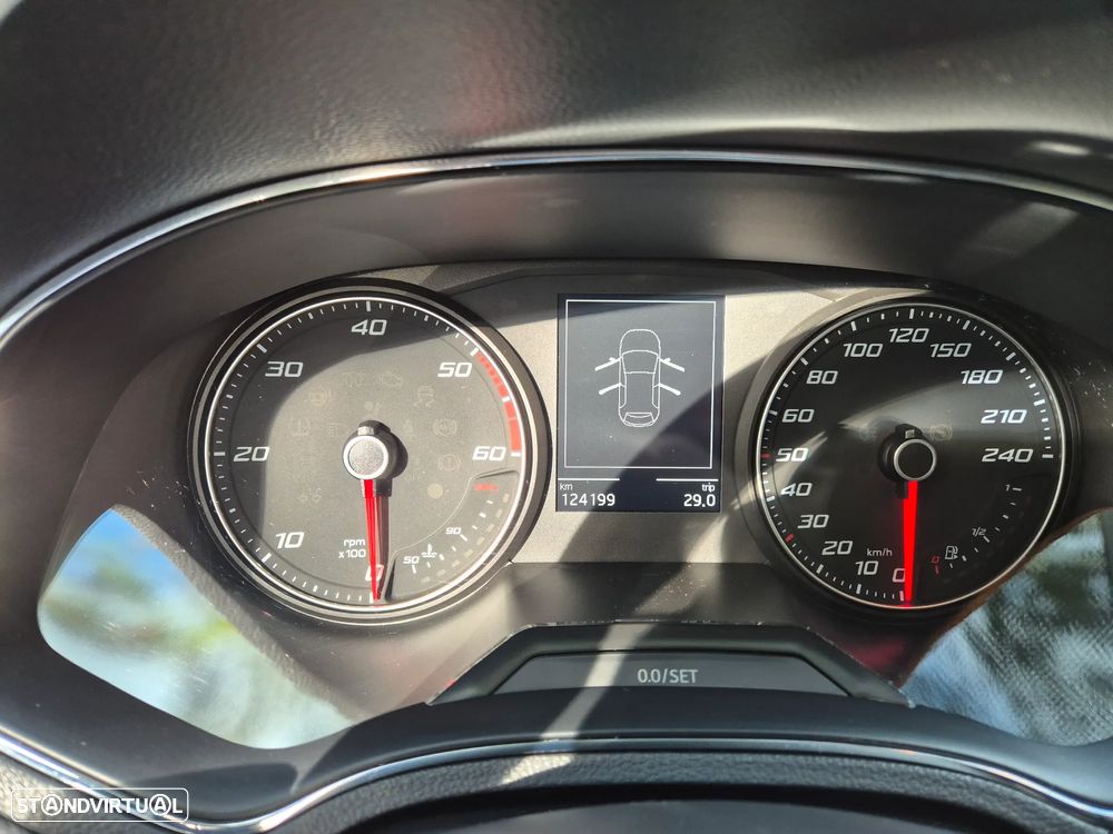 SEAT Ibiza 1.6 TDI FR - 9