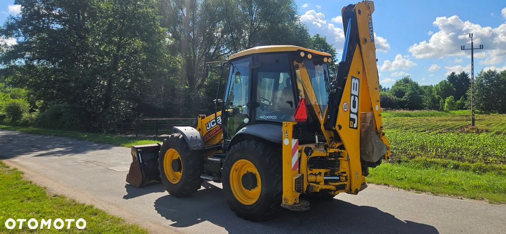 JCB 4CX - 4