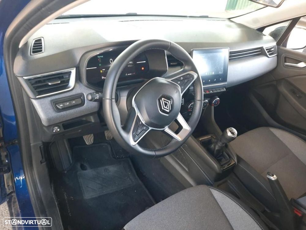 Renault Clio 1.0 TCe Evolution Bi-Fuel - 4
