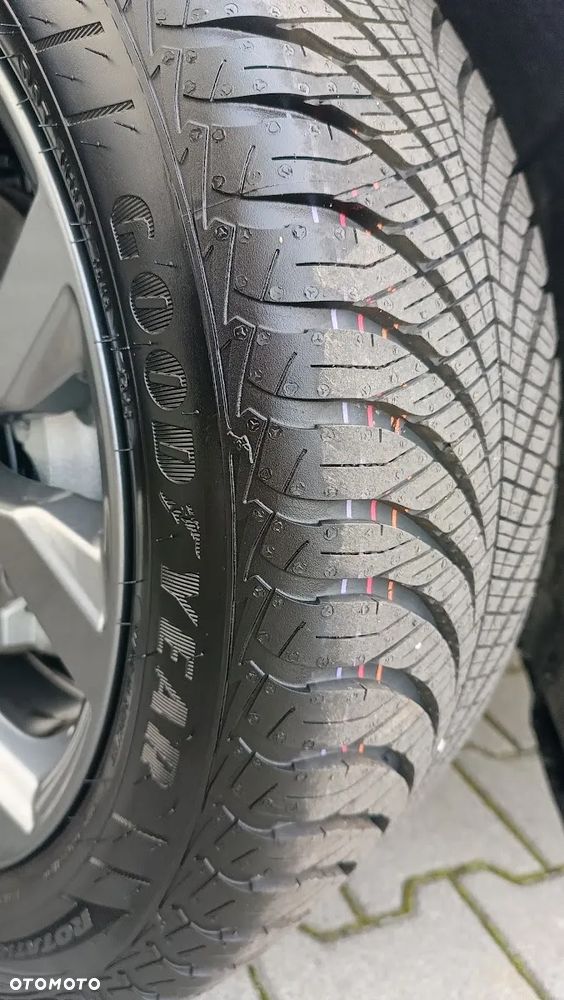 Ford Focus 1.0 EcoBoost mHEV ST-Line X - 32