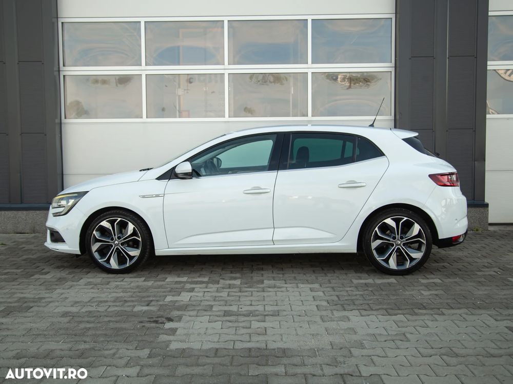 Renault Megane ENERGY dCi 110 EDC BOSE EDITION - 4