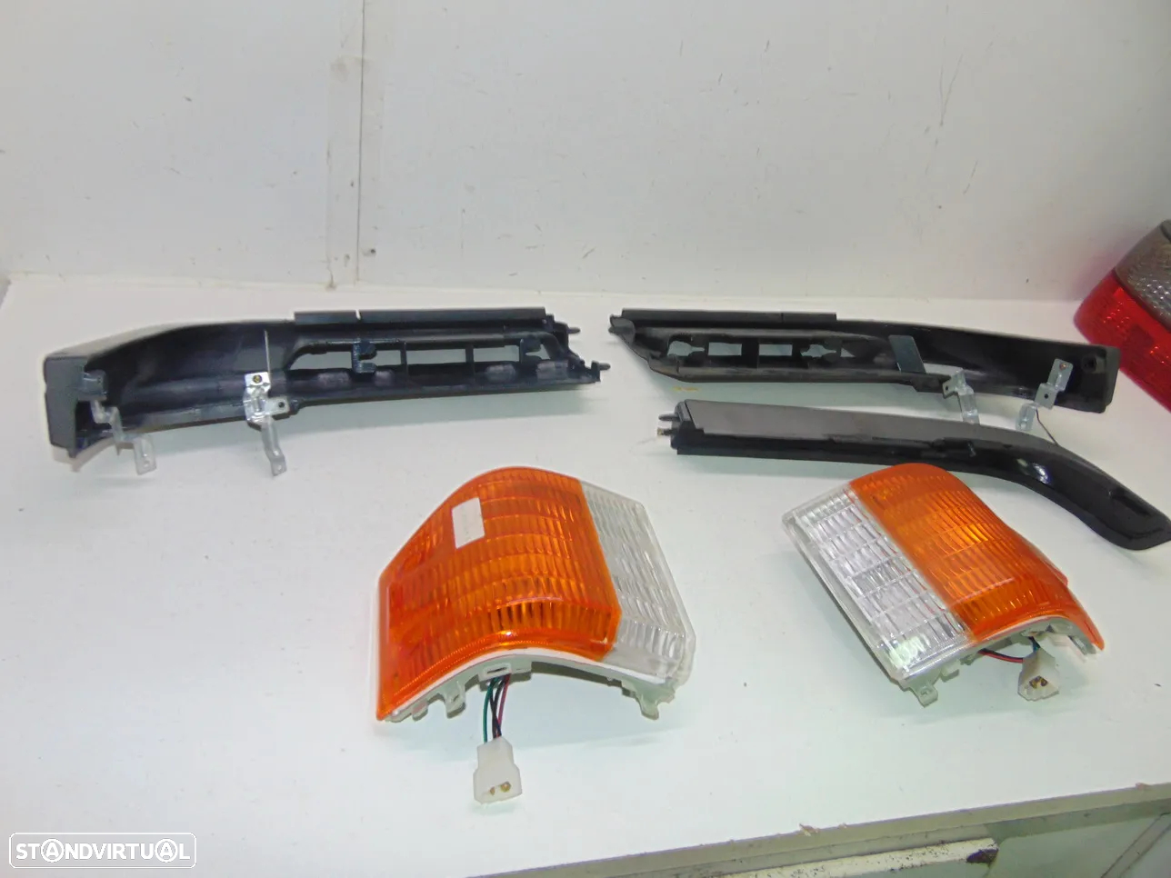 Mazda e2200 farolins piscas - 6