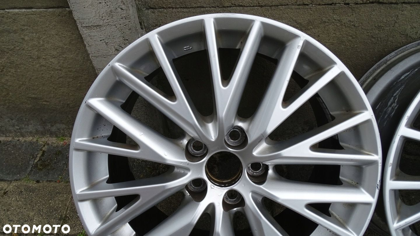 LEXUS HS, NX 8Jx18 ET45.5, 8.5Jx18 ET50 5x114.3 - felgi AMT - 2