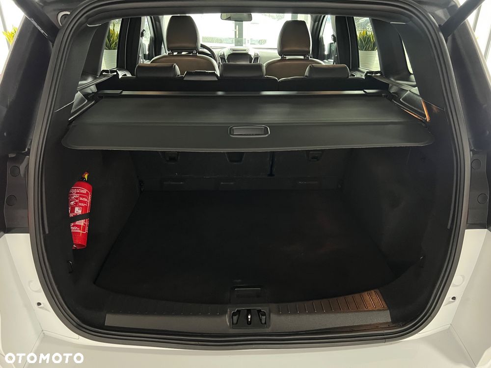 Ford Kuga 2.0 TDCi 4x2 ST-Line - 32