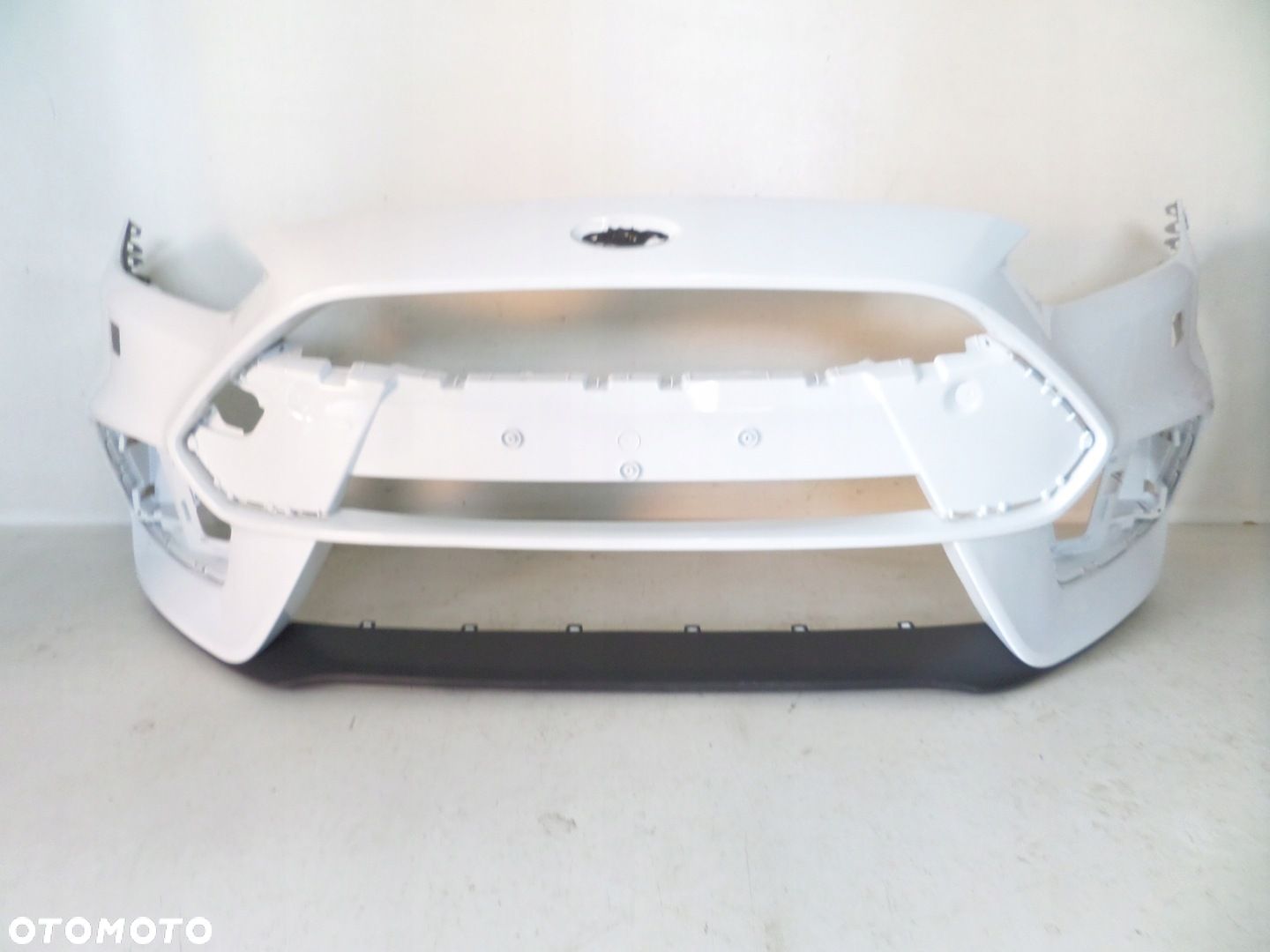 Zderzak przedni przód FORD FOCUS MK3 LIFT 14-18 RS - 1