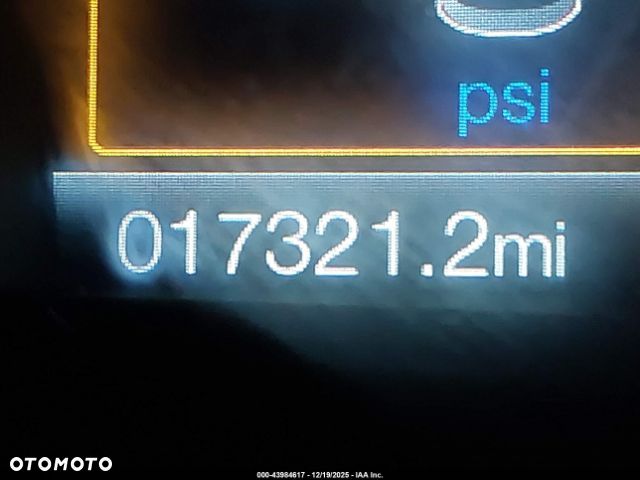 Ford Fusion 2.0 EcoBoost Titanium - 13