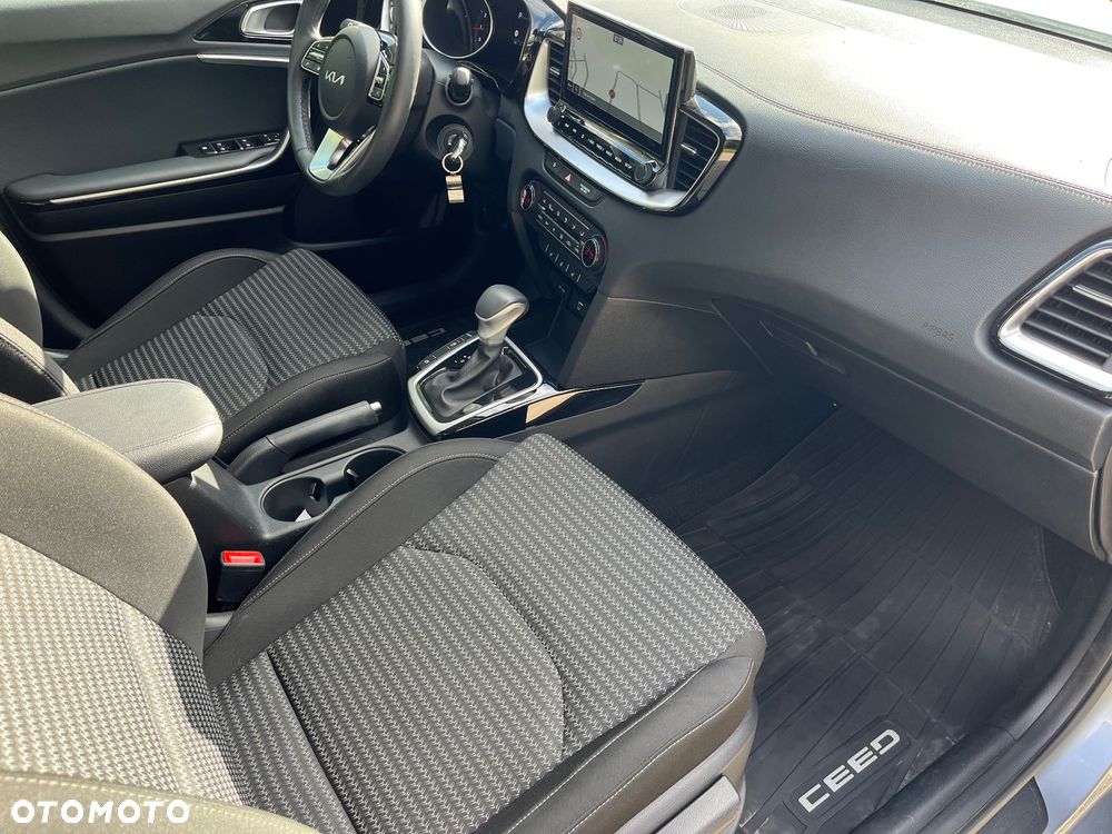 Kia Ceed 1.5 T-GDI DCT7 OPF Spirit - 10