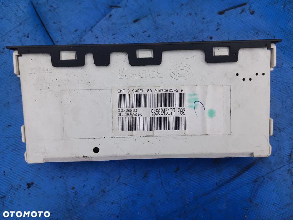 Wyświetlacz radia citroen C5 C8 Xsara 9650243177 zegarek - 2