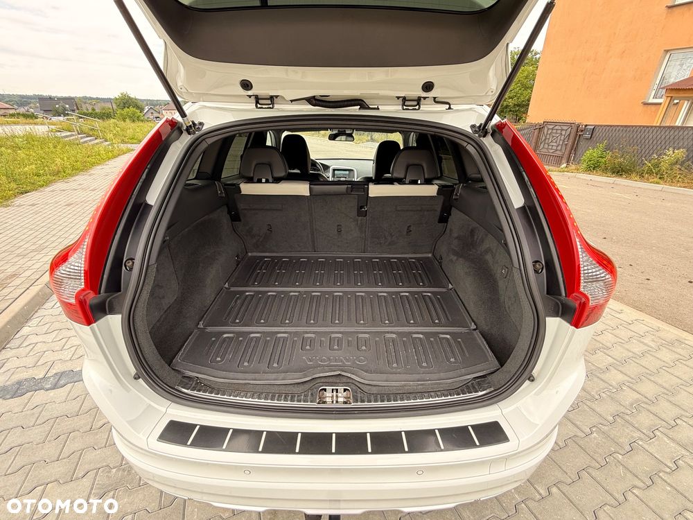 Volvo XC 60 D4 Drive-E Summum - 39