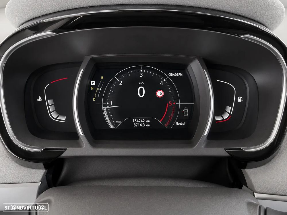 Renault Espace 1.6 dCi Initiale Paris EDC - 8
