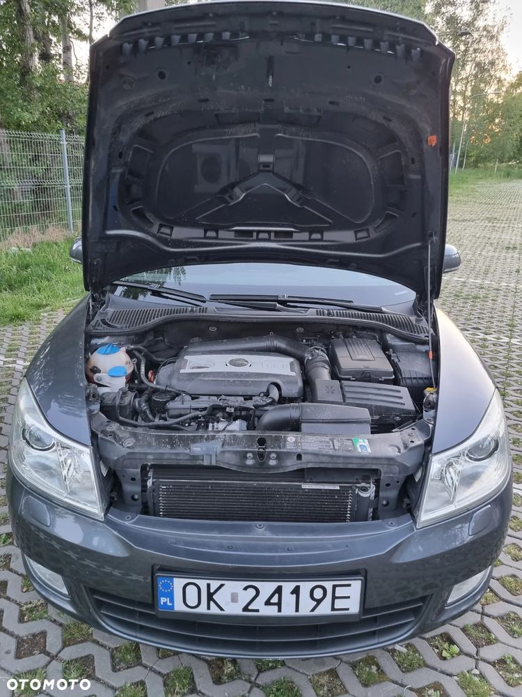 Skoda Octavia 1.8 TSI Elegance DSG - 9
