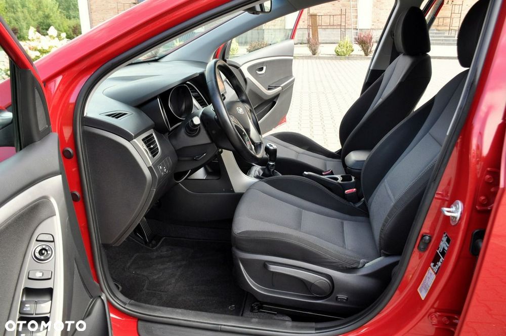 Hyundai i30 - 21