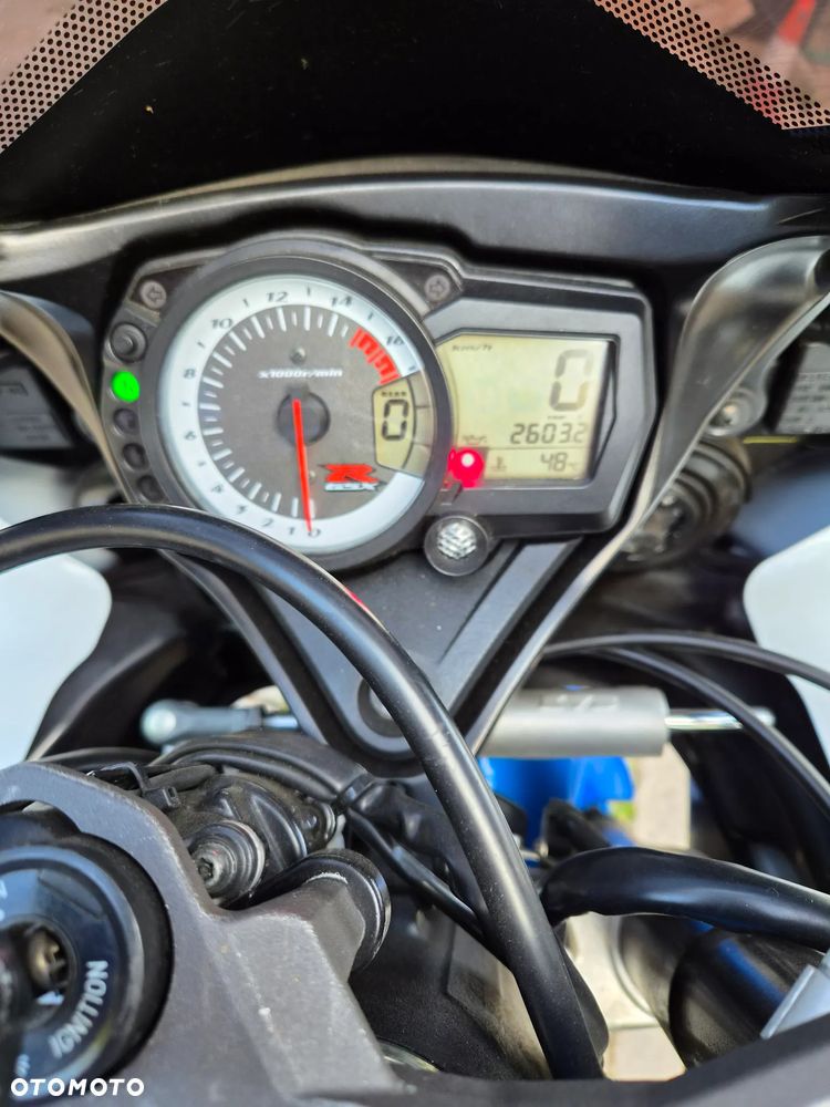 Suzuki GSX-R - 8