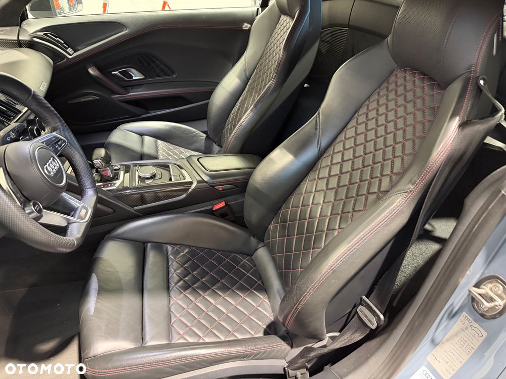 Audi R8 Coupé V10 RWD - 17