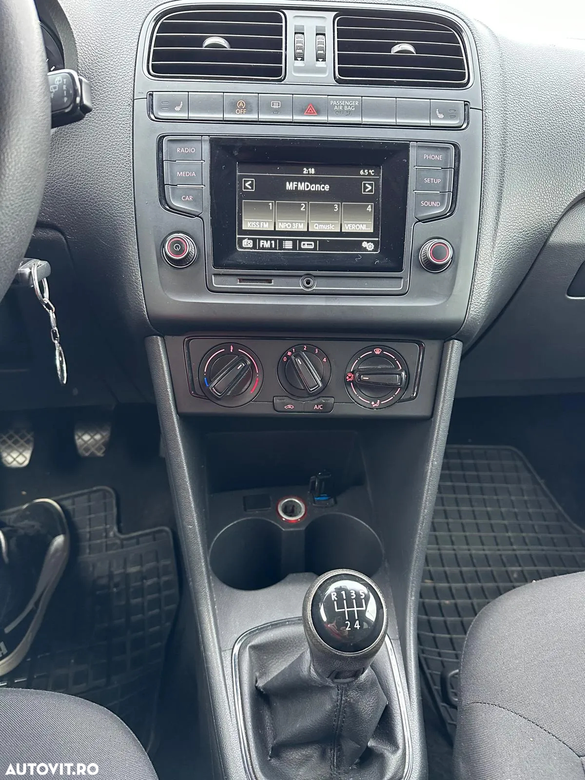 Volkswagen Polo 1.4 TDI (Blue Motion Technology) Comfortline - 4