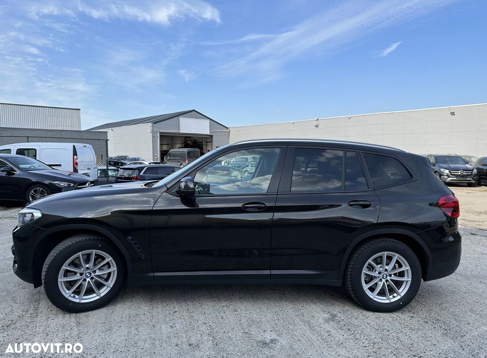 BMW X3 2018 photo 3