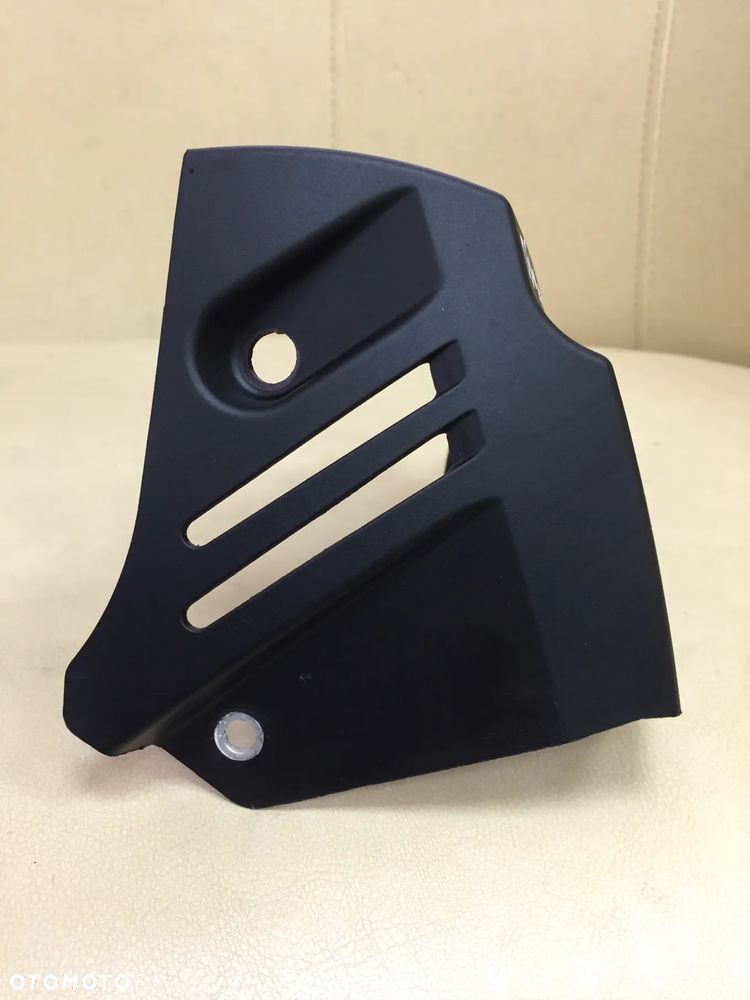OSŁONA CYLINDRA PRAWA DOLNA BMW R1200GS ADVENTURE 12137653138 - 12