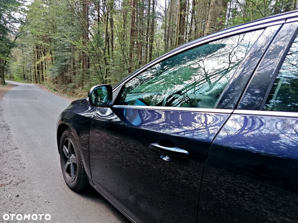 Volvo V60 D4 Drive-E Dynamic Edition (Momentum) - 8