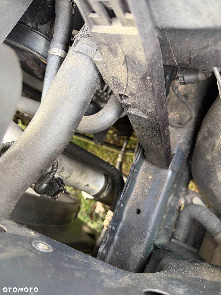 BMW Seria 5 520d - 23