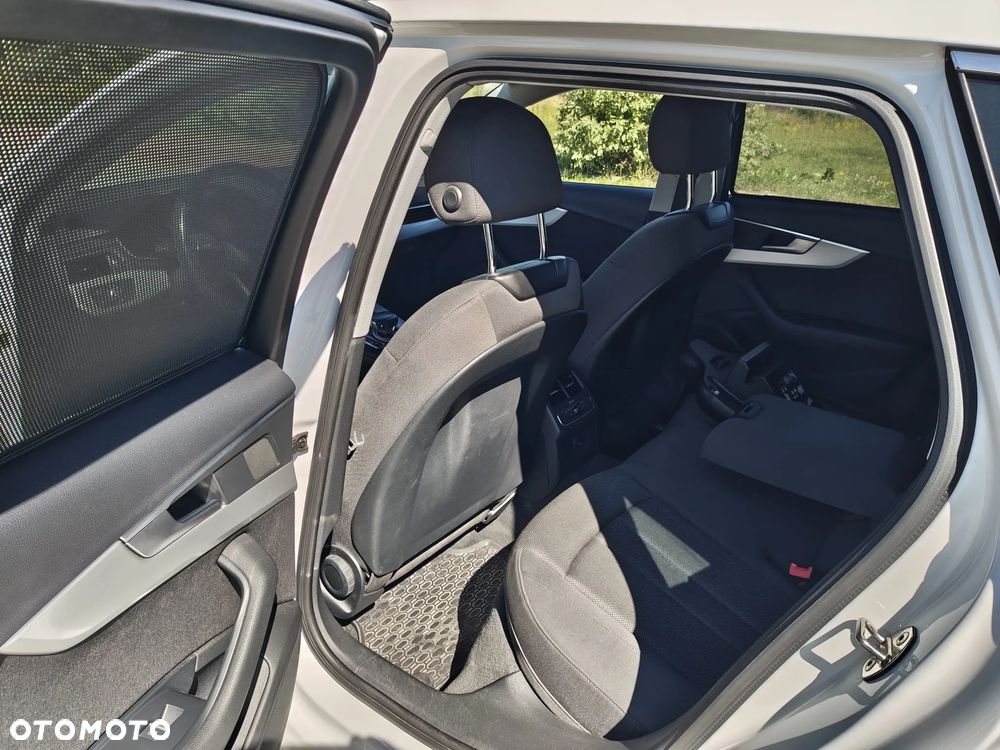 Audi A4 Avant 2.0 TDI S tronic - 17