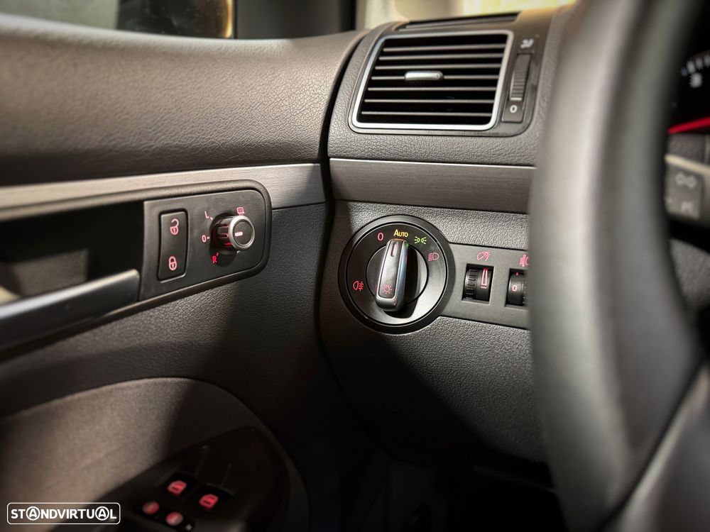 VW Touran 1.2 TSi Confortline 5L - 13