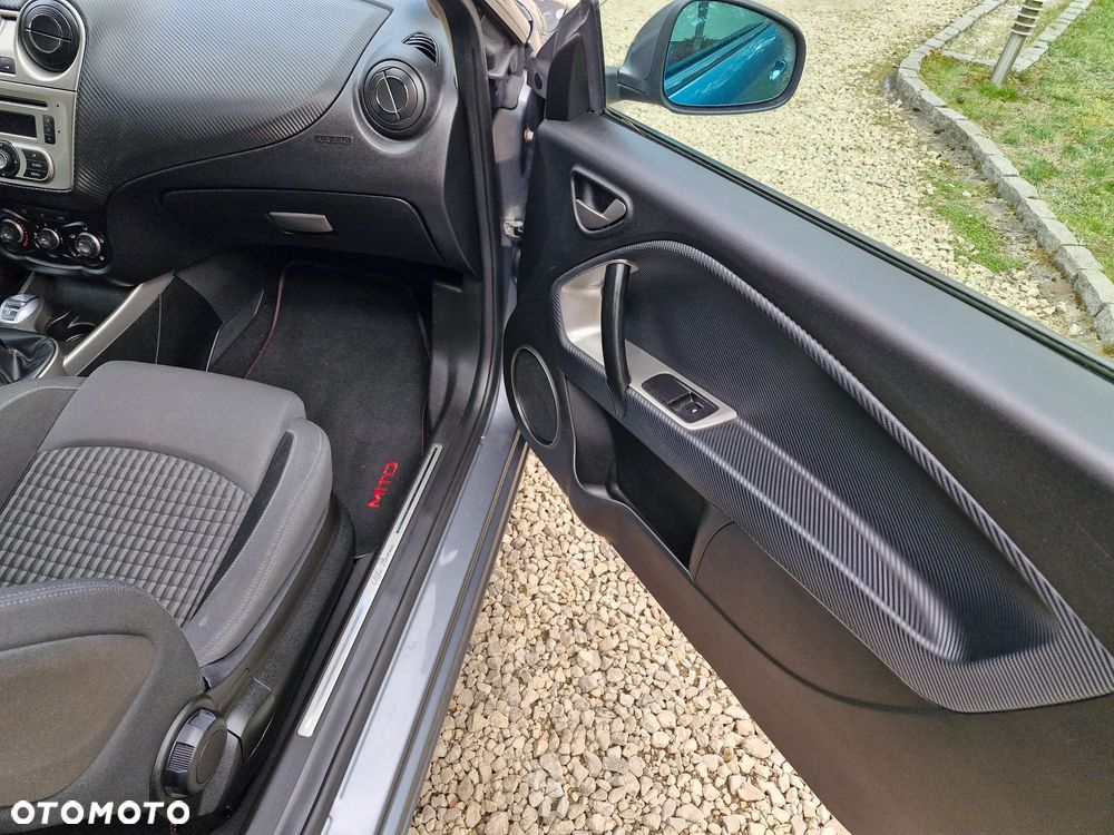 Alfa Romeo Mito 1.4 16V Turismo - 12
