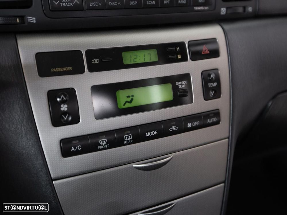 Toyota Corolla - 14