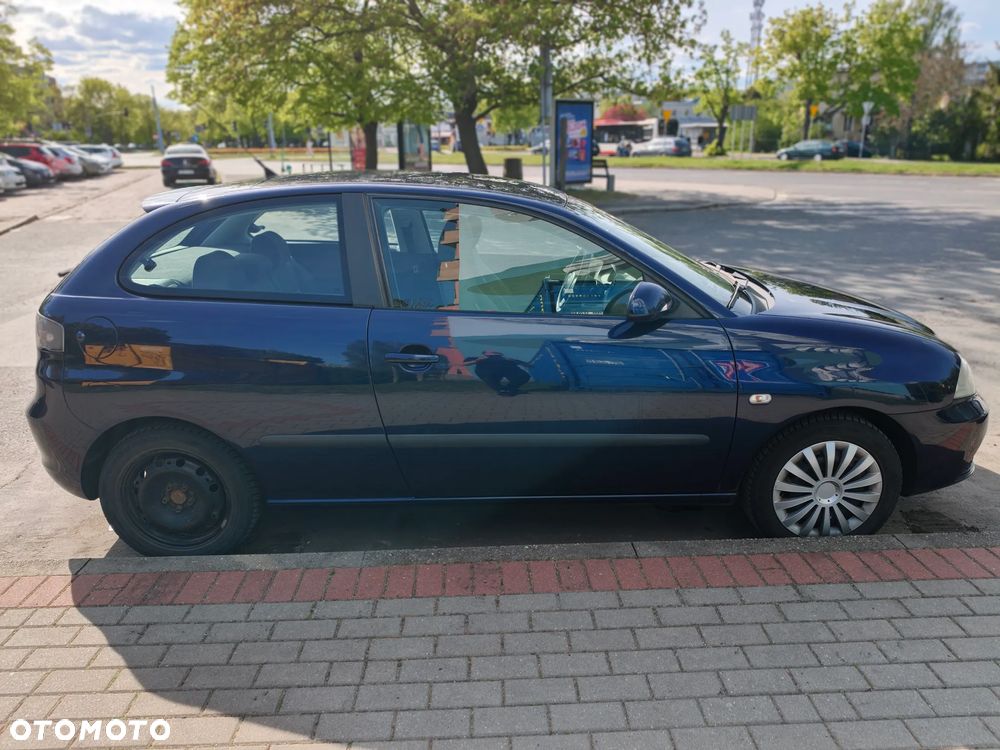 Seat Ibiza SC 1.4 16V Reference - 3