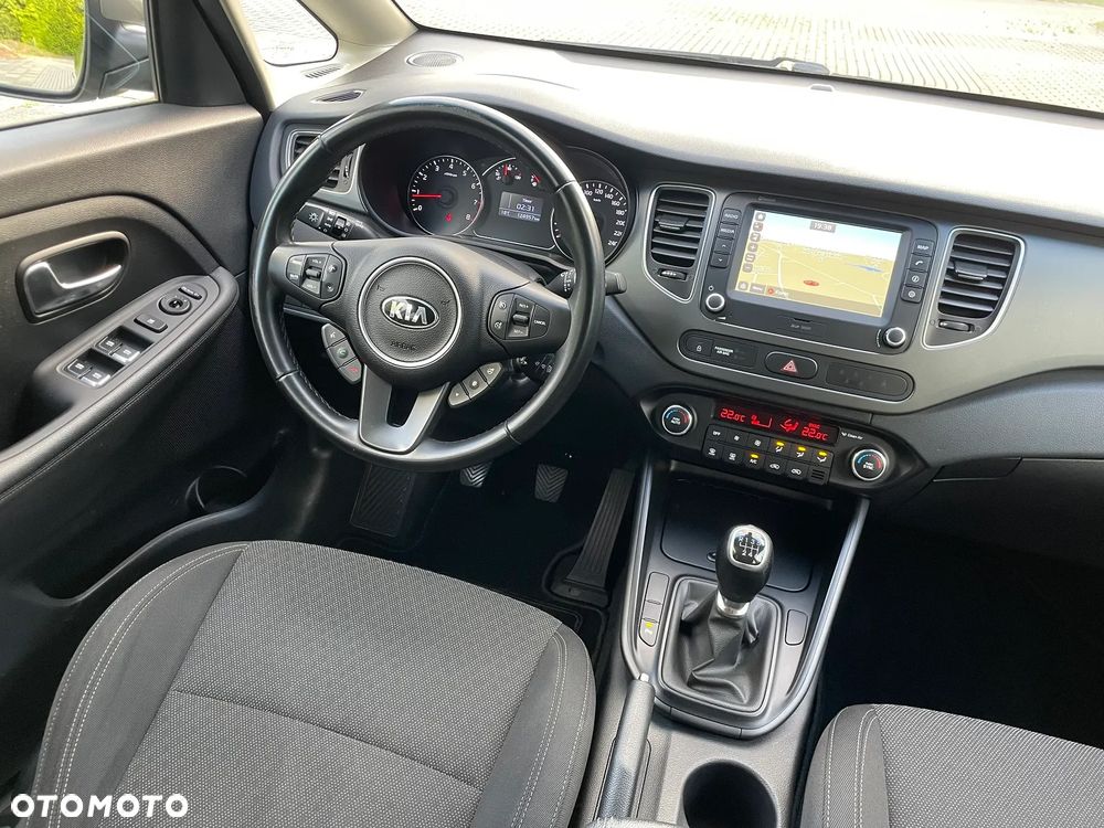 Kia Carens 1.6 GDI L 7os - 16