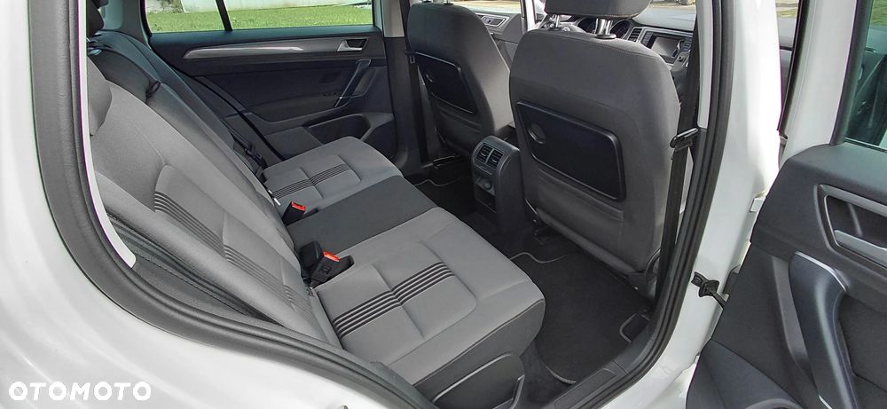 Volkswagen Golf Sportsvan - 14