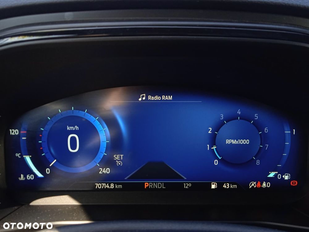 Ford Focus 1.0 EcoBoost mHEV ST-Line X - 17