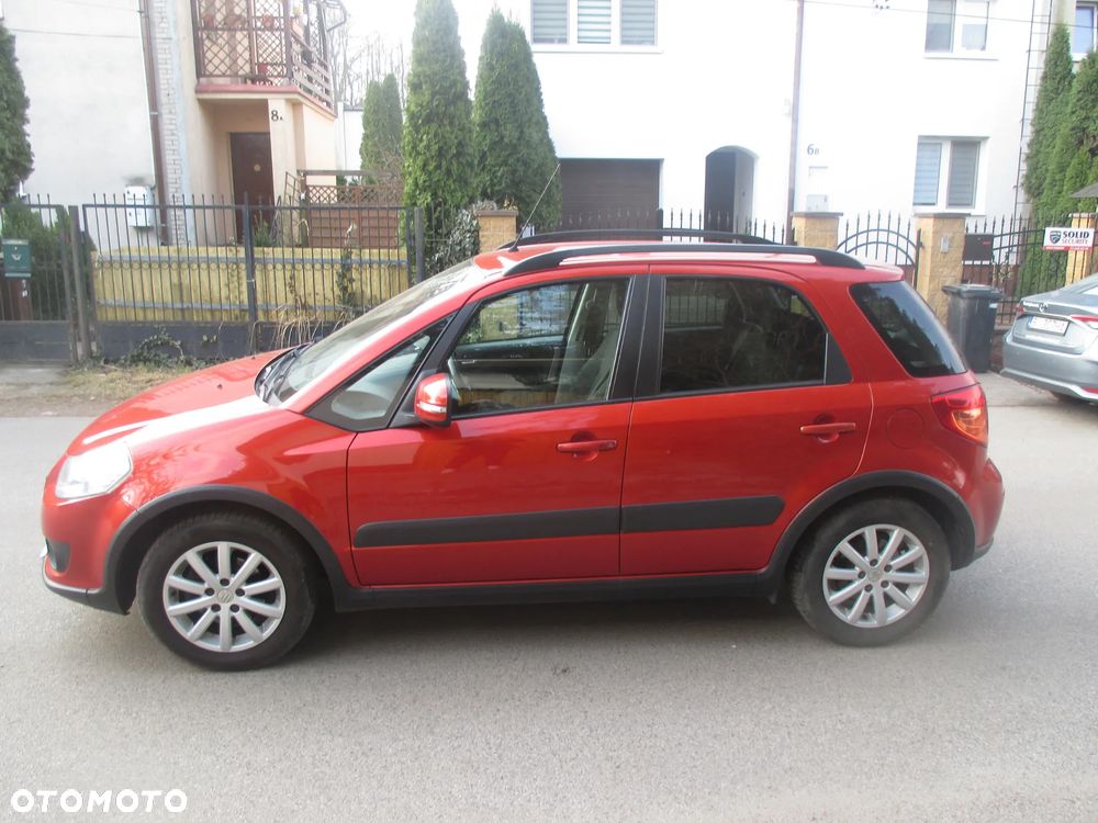Suzuki SX4 1.6 Comfort - 2