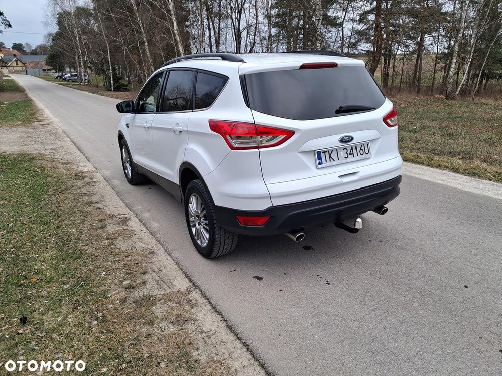 Ford Kuga - 10