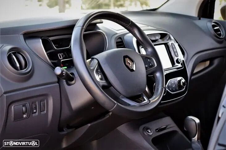 Renault Captur - 12