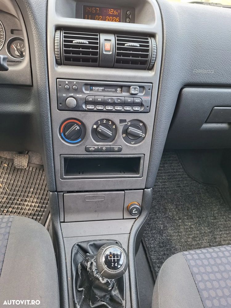 Opel Astra - 7