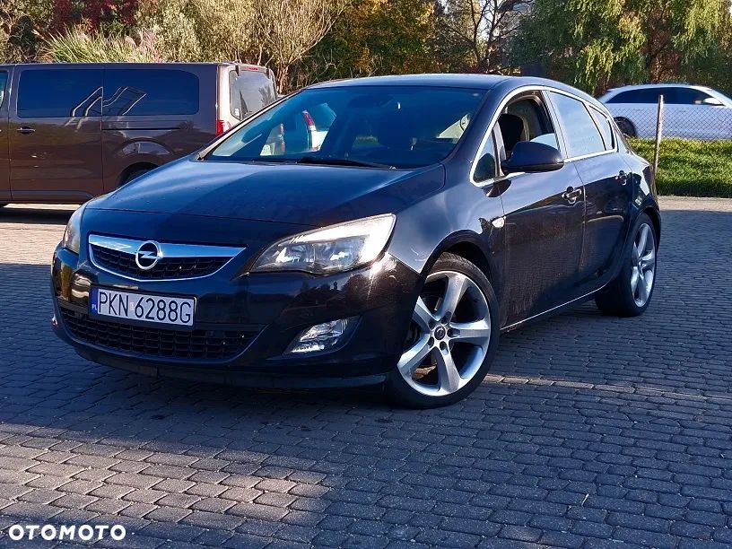 Opel Astra 1.6 Turbo Automatik Edition - 1