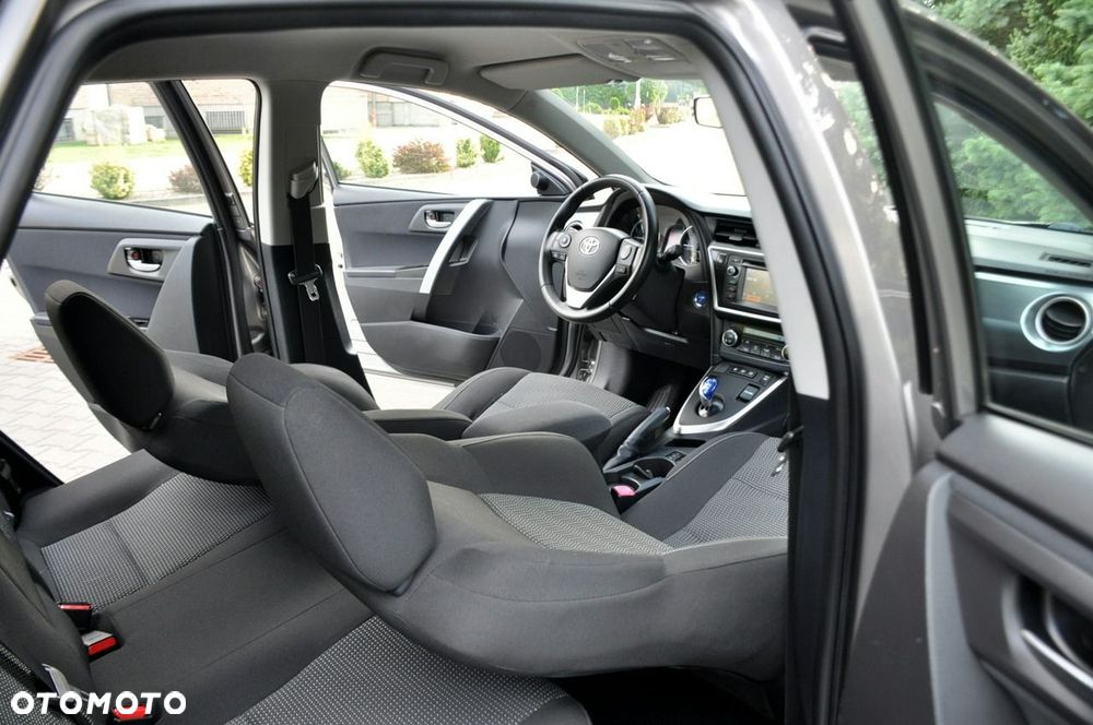 Toyota Auris - 24