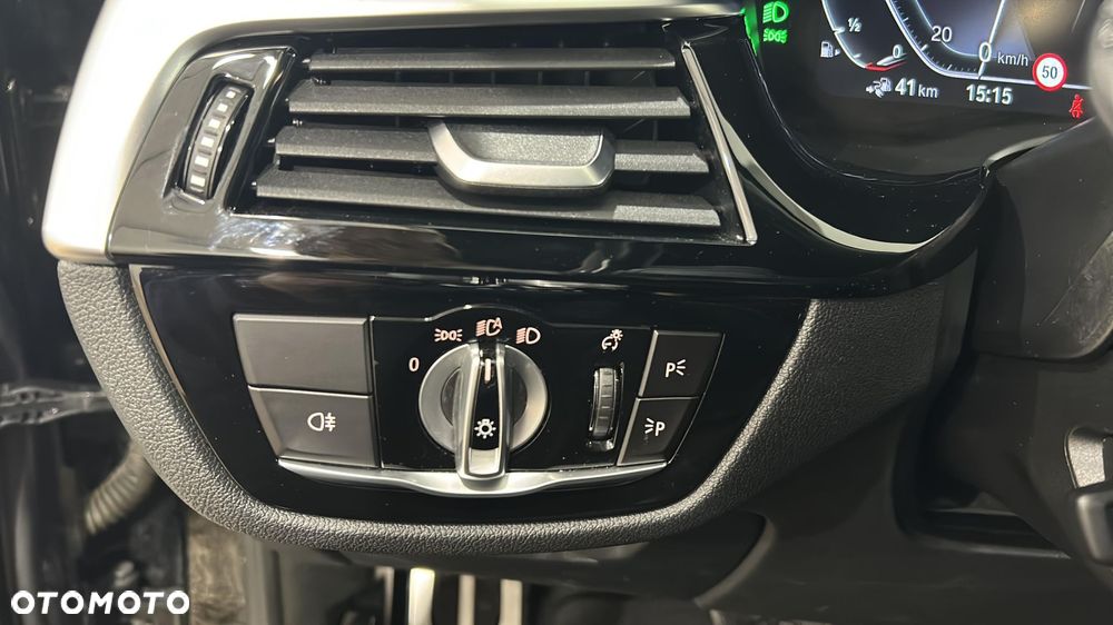 BMW Seria 5 545e xDrive - 27