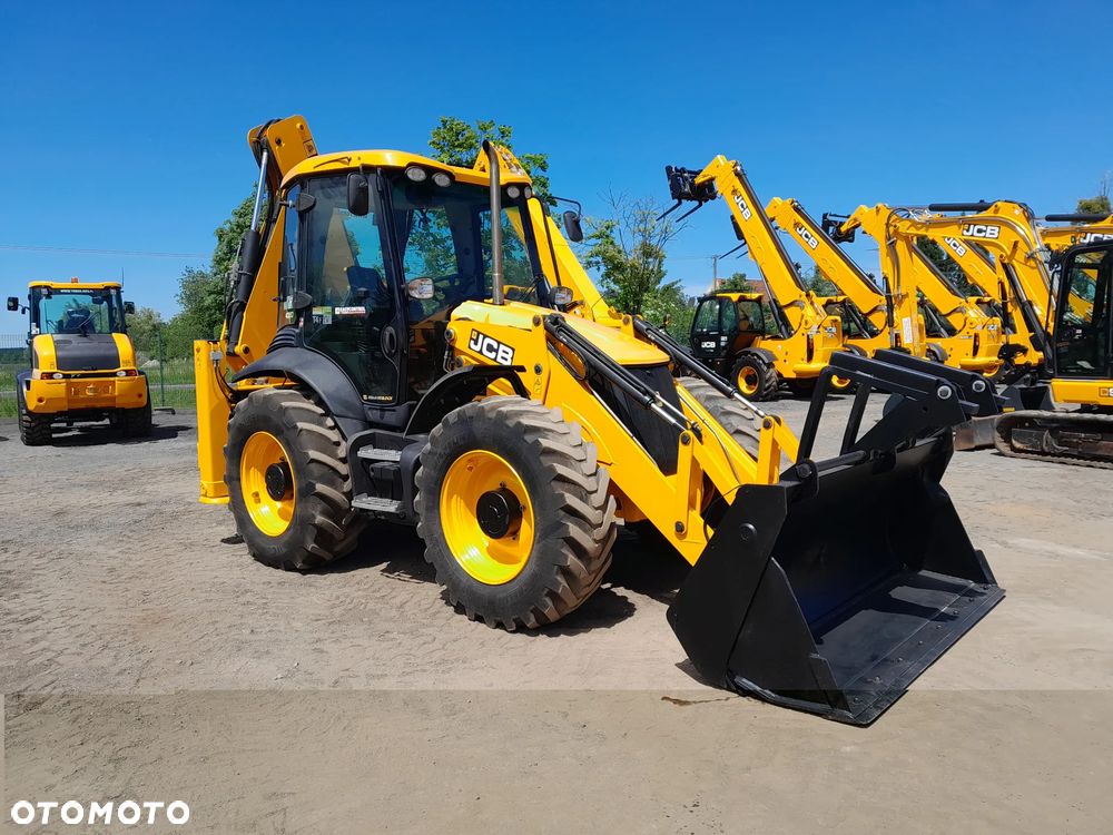 JCB JCB 4CX AEC  2018r - 2