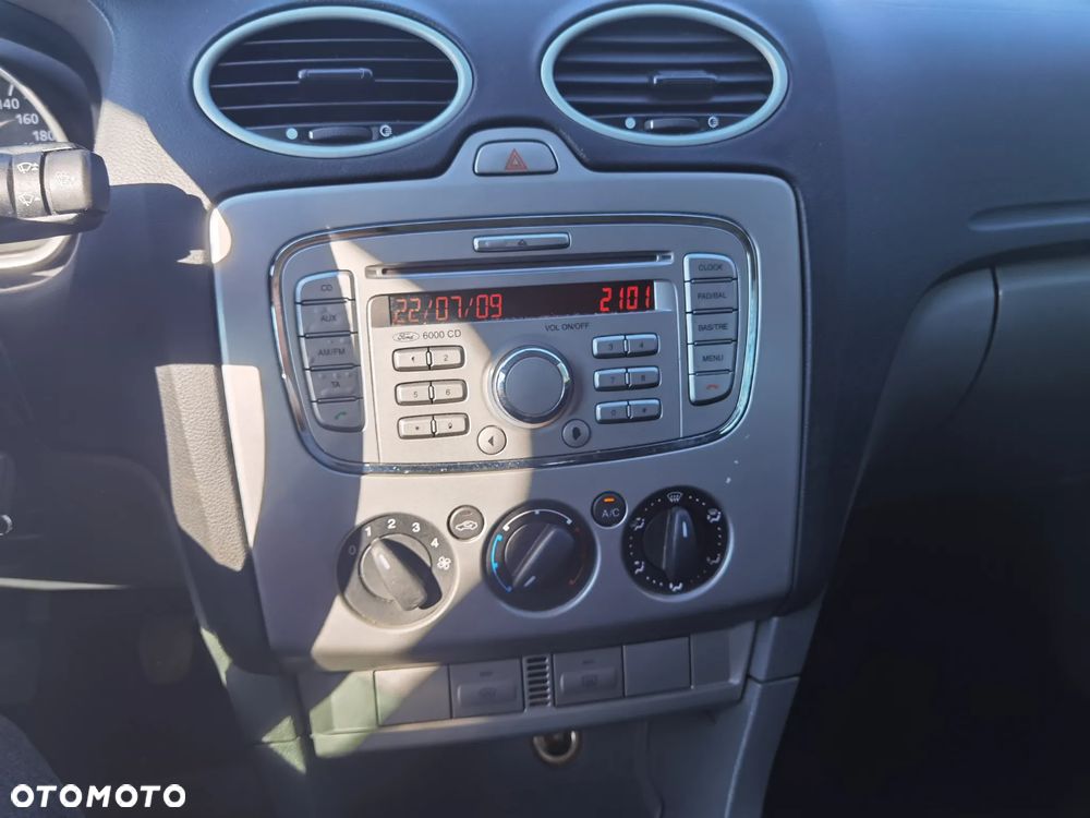 Ford Focus 1.6 TDCi DPF Fun - 11