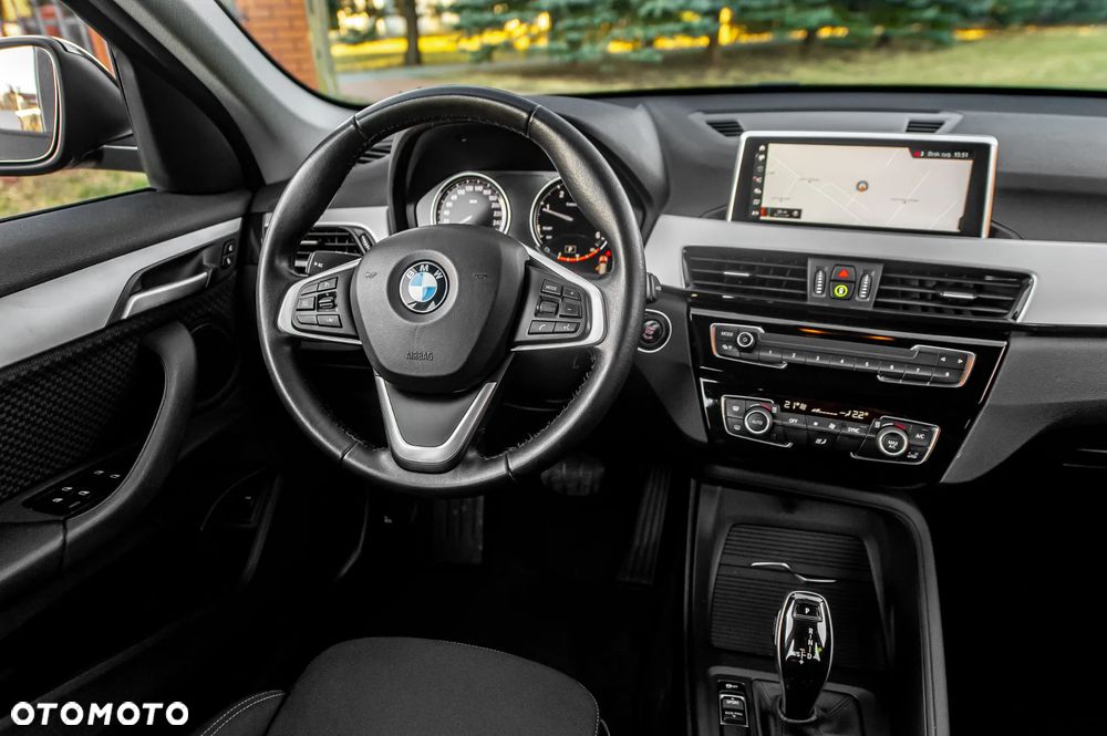 BMW X1 xDrive20d Sport Line sport - 8