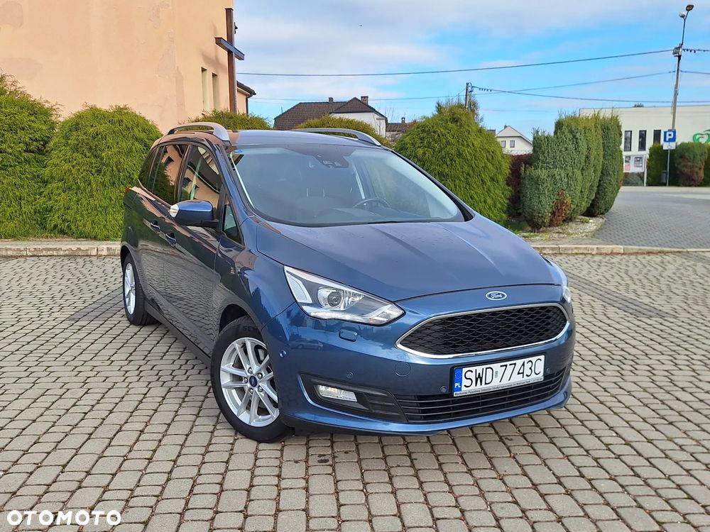 Ford Grand C-MAX - 1