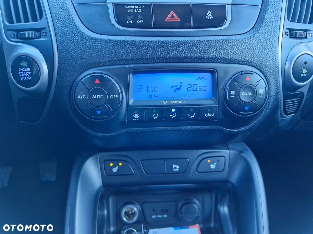 Hyundai ix35 1.7 CRDi 2WD Fifa World Cup Edition - 28