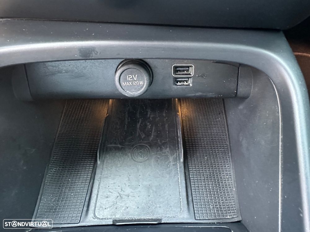Volvo XC 40 T4 Recharge DKG Inscription - 37