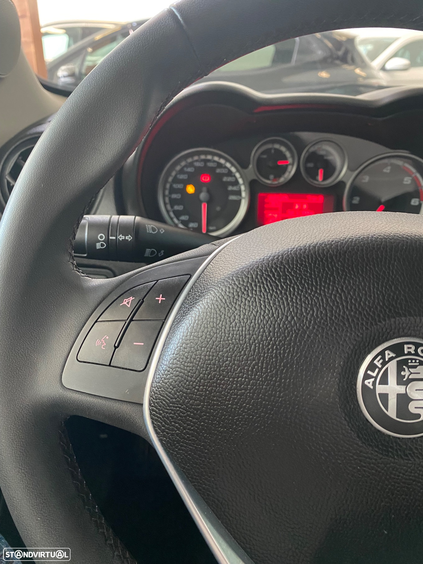 Alfa Romeo MiTo 1.3 JTDM Urban - 12