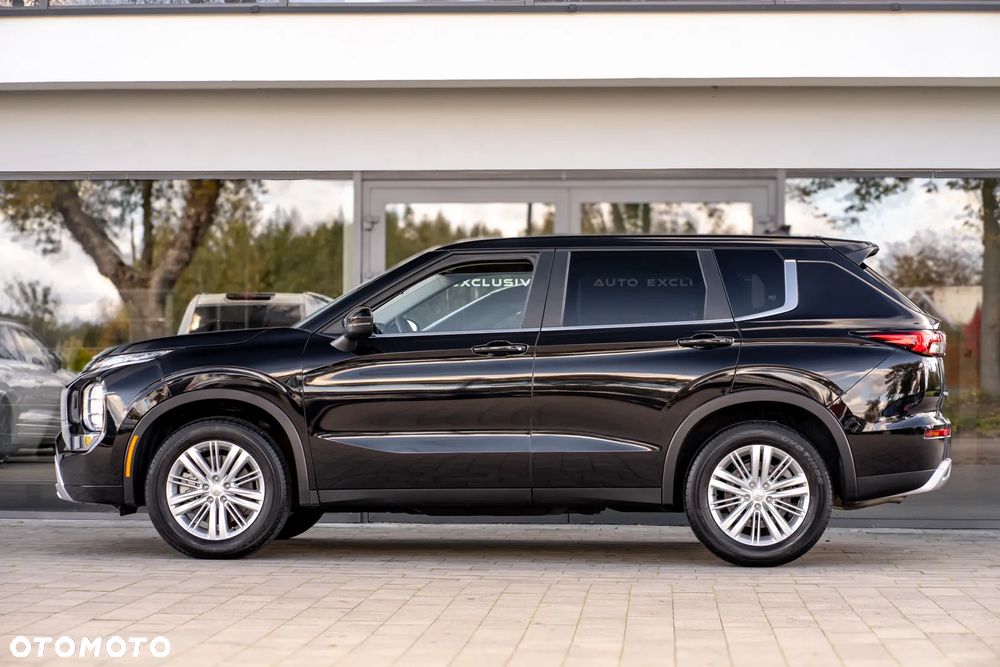 Mitsubishi Outlander - 15