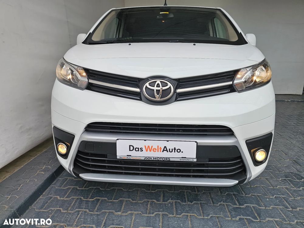 Toyota Proace 1.5 D-4D 120CP 7+1 L2H1 Comfort - 16