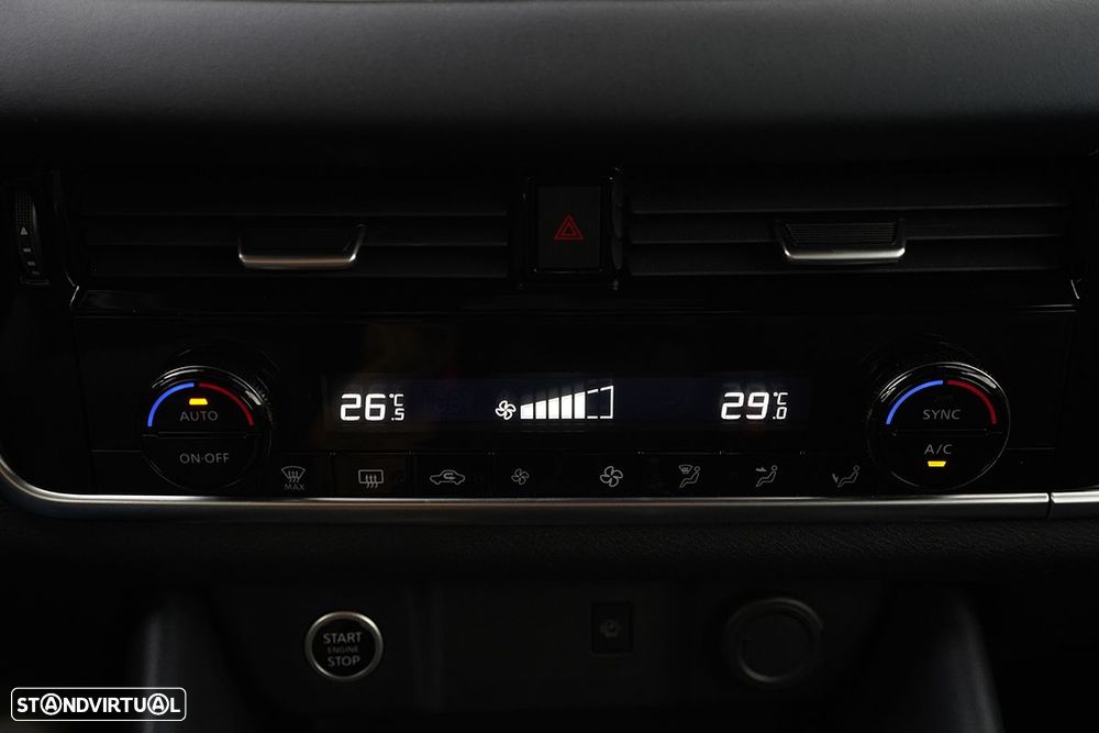 Nissan Qashqai 1.3 DIG-T Tekna Xtronic - 12