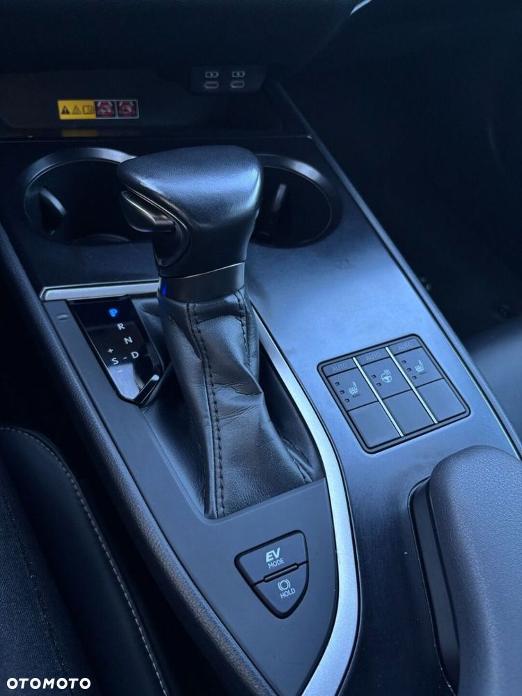 Lexus UX 250h GPF F Sport Design 2WD - 16