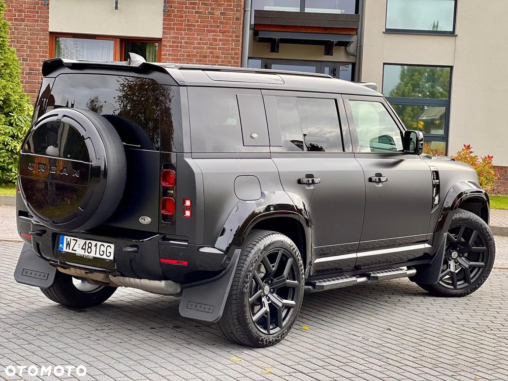 Land Rover Defender 3.0 D300 mHEV X-Dynamic SE - 9